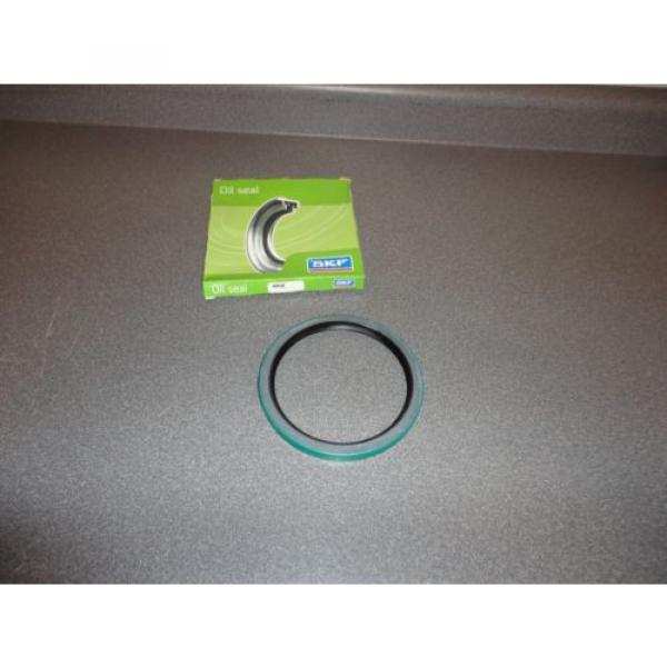 New SKF Grease Oil Seal 49928 #2 image