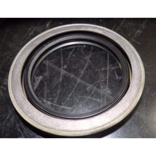 SKF Polyacrylate Oil Seal, 2.5625&#034; x 3.5&#034; x .5&#034;, 25587 |3160eJO4 #1 image