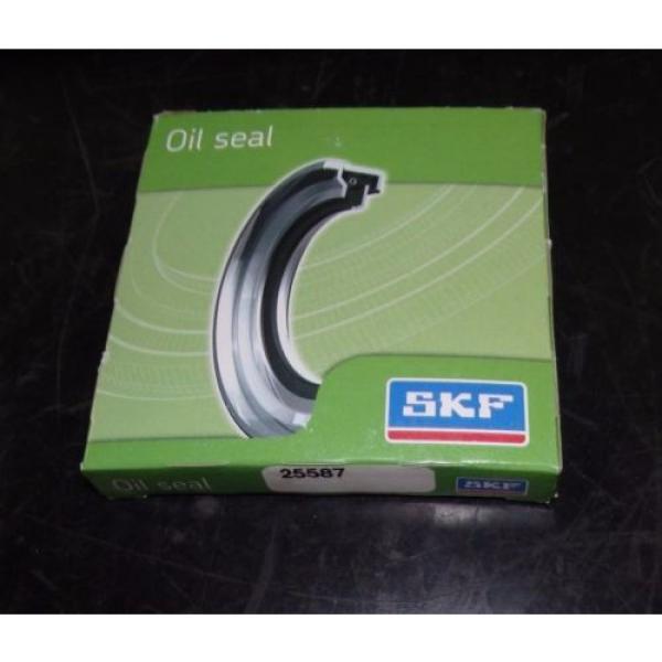 SKF Polyacrylate Oil Seal, 2.5625&#034; x 3.5&#034; x .5&#034;, 25587 |3160eJO4 #5 image
