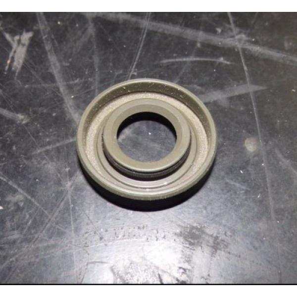 SKF Fluoro Rubber Oil Seal, 1.01&#034; x .5&#034; x .204&#034;, 5008, 1090LKO3 #1 image