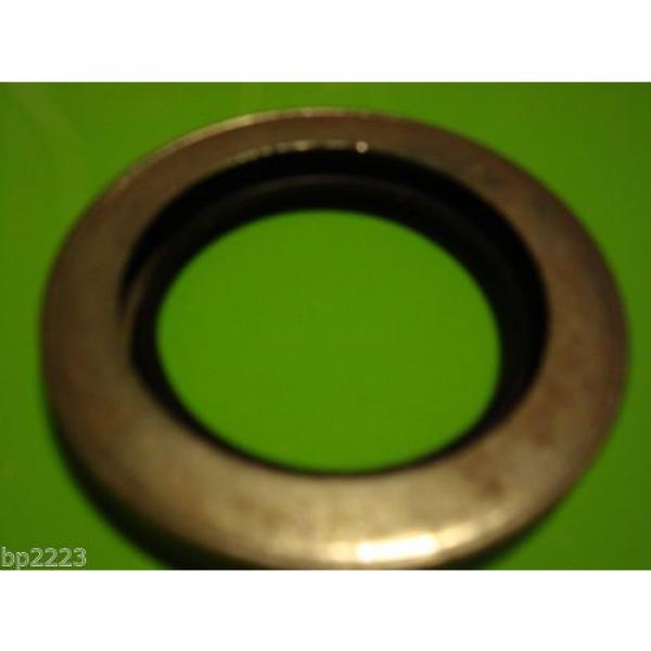 CR INDUSTRIES, SKF SHAFT OIL SEAL 21302, 2-1/8&#034; SHAFT, NEW #2 image