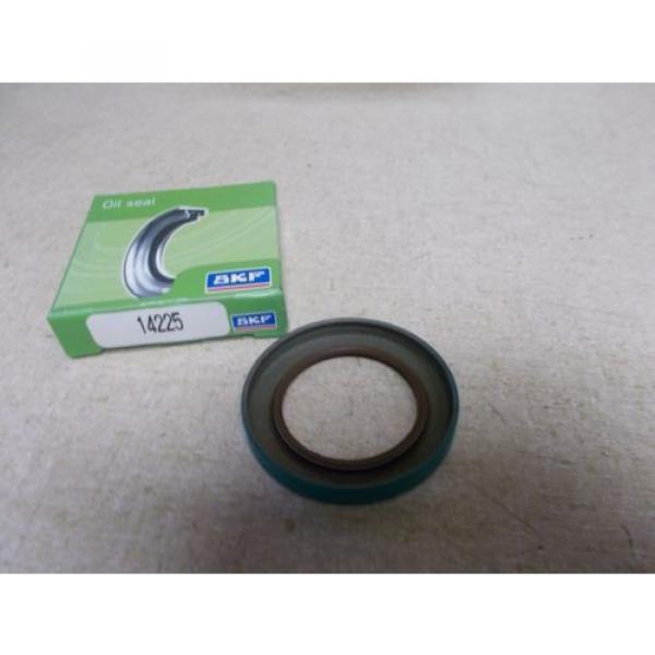 NEW SKF 14225 Oil Seal  *FREE SHIPPING* #2 image