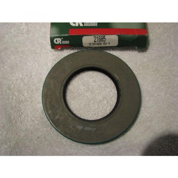 NEW CR SKF Chicago Rawhide 21685 Oil Seal Joint Radial Bore CRW1 R 55 x 100 x 8 #1 image