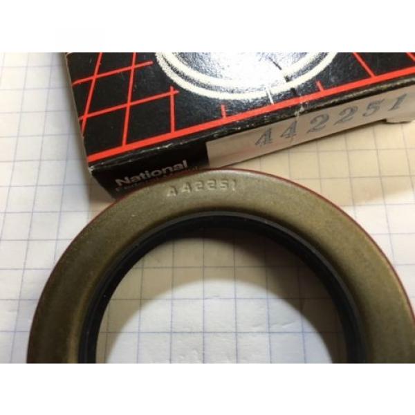 National 442251 Oil Seal 1.719 x 2.565 x .5 gasket output SKF CR Chicago Rawhide #2 image